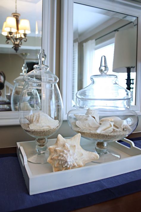 Styl Hampton, Deco Marine, Pretty Beach, Decor Shabby Chic, Beachy Decor, Shell Decor, Beach Chic, Beach Crafts, Seashell Crafts