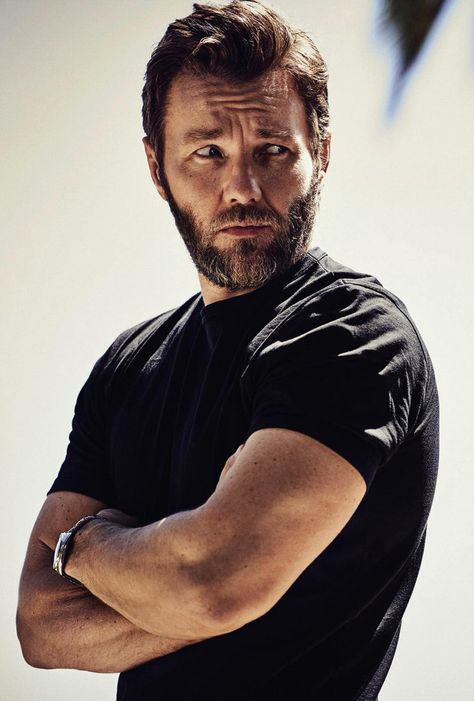 Joel Edgerton, Hollywood Men, Australian Actors, Its A Mans World, Invisible Man, Man Movies, Female Images, Music Tv, Man Humor