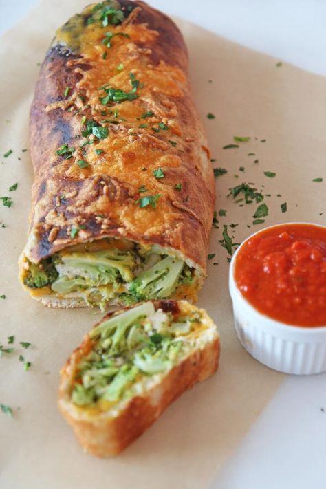 Cheese Stromboli, Cheese Calzone, Stromboli Recipe, Cheesy Bread, Broccoli Cheese, Easy Comfort Food, Broccoli Cheddar, Food Tour, Broccoli And Cheese