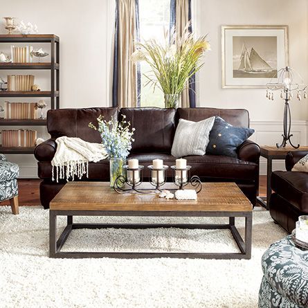 Inspiration: Coffee Tables by Rachel Bernhardt, Portland Realtor Modern Leather Living Room Furniture, Brown Leather Living Room Furniture, Leather Couch Decorating, Brown Leather Sofa Living Room, Sofa Kulit, Leather Couches Living Room, Brown Couch Living Room, Brown Living Room Decor, Brown Leather Couch