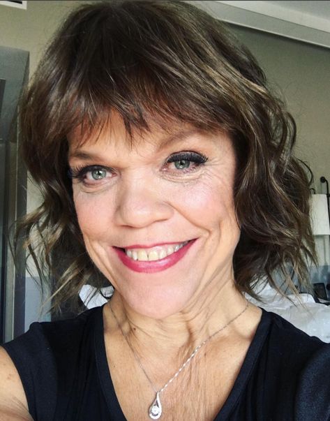 Amy Roloff Picture Amy Roloff Recipes, Kate Middleton Shoes, Ashley Graham Style, Roloff Family, Amy Roloff, Audrey Roloff, New Haircut, Bridget Jones, Meatloaf Recipe