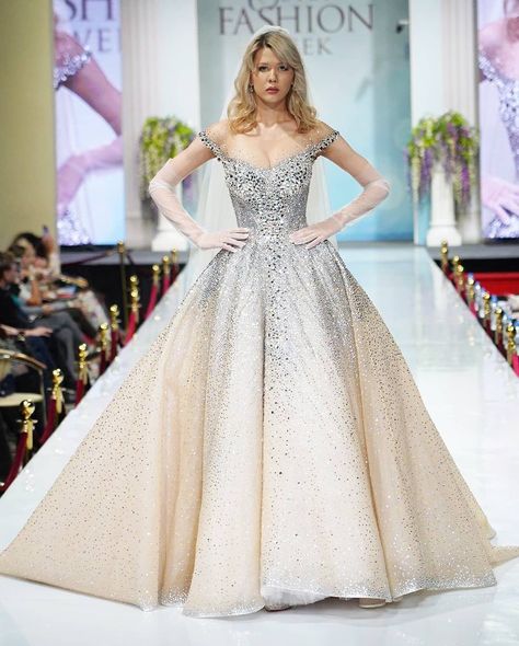 Heathyr Wolfe on Instagram: “And I'll take one to go please! Delicious #diamante gown by @malyarovaolga . Every princesses dream. Ever. #malyarovaolga #diamonds…” Malyarova Olga, November 17, Hand Work, Bag Dress, Dress Wedding, Ball Gowns, Formal Dresses Long, Wedding Decorations, Diamonds