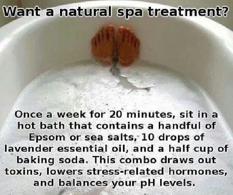 I relax in a nice detox bath several nights a week. It is so relaxing… Natural Spa, Detox Bath, Home Spa Treatments, Spa Day At Home, Diy Spa, Bath Tub, Homemade Beauty Products, Health And Beauty Tips, Alzheimers