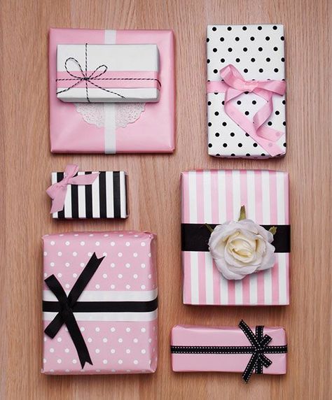 Baby Gift Wrapping, Wrapping Inspiration, Creative Wrapping, Anniversaire Diy, Birthday Presents For Girls, Wrapped Gifts, Gift Wrapping Techniques, Gifts Wrapping, Gift Wrapping Inspiration