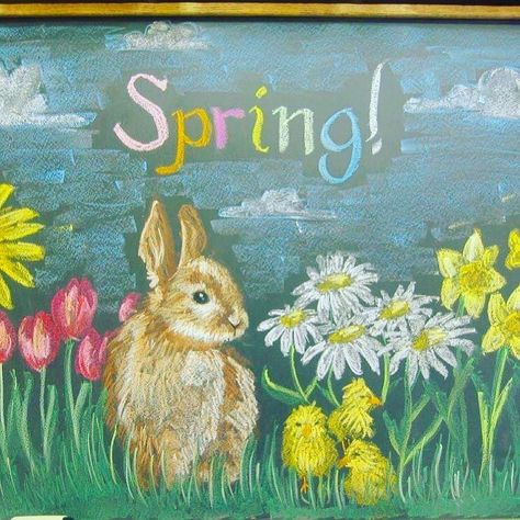 Chalkboards Ideas, Calendar Chalkboard, Spring Chalkboard Art, Waldorf Classroom, Chalkboard Walls, Wall Chalkboard, Drawing Spring, Spring Chalkboard, Chalkboard Drawing