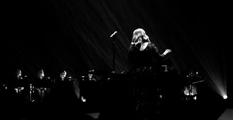 AccorHotels Arena, Paris, June 10, 2016 Adele Ipad Wallpaper, Adele Wallpaper Desktop, Adele Laptop Wallpaper, Adele Wallpaper, Adele 25, Adele Concert, Wallpaper Notebook, Black Banner, Mac Wallpaper