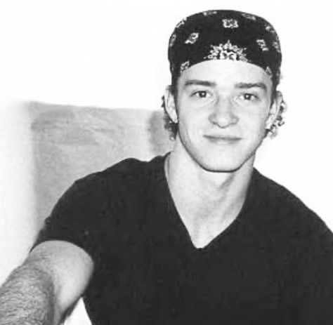 Young Justin Timberlake, Justin Timberlake 90s, Justin Timberlake 2000s, Spirit Week Outfits, Week Outfits, People Screaming, Pin Ideas, Celeb Crush, Spirit Week