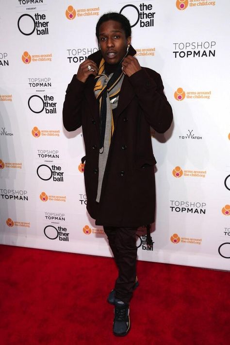 Asap Rocky And Rihanna, Burgundy Trench Coat, Raf Simons Adidas, Pretty Flacko, Adidas Ozweego, Asap Rocky, Fashion Today, Online Magazine, Celebrities Male