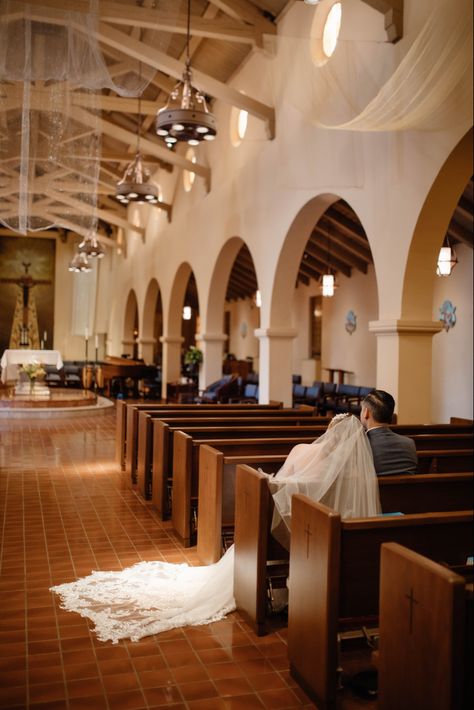 Bride and Groom in church photos. Rocio Rivera Photography Church Pew Wedding, Christian Wedding Photography, Small Church Weddings, Engagement Portraits Poses, Church Wedding Photos, Church Wedding Photography, Catholic Marriage, Church Reception, Church Photos