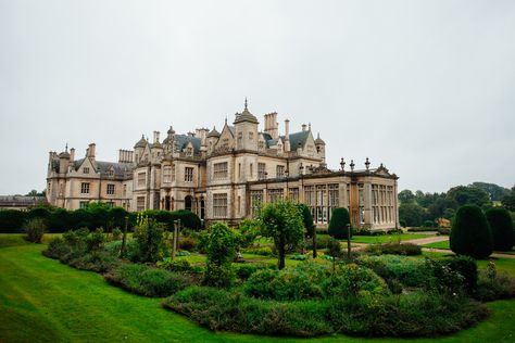 Stoke Rochford Hall, Funky Houses, Estate Exterior, English Homes, Chateau House, English Manor Houses, Castle Mansion, Stately Homes, English Manor