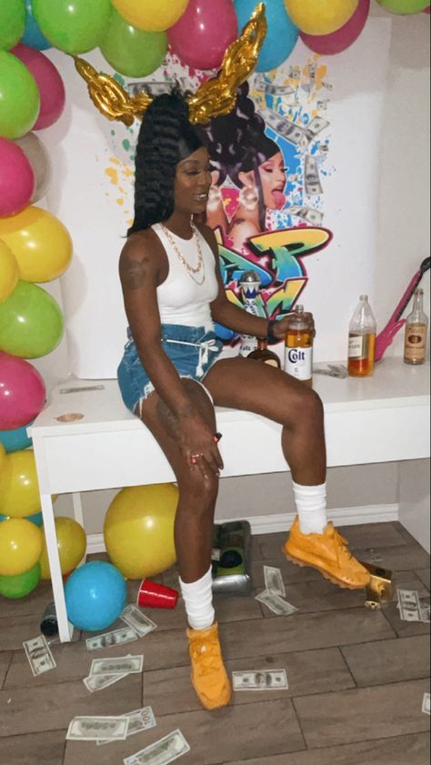 Freaknik 90s, 90s Freaknik, Freaknik Outfits, 90s Theme Party Outfit, 2000s Photoshoot, 90s Party Outfit, 16th Birthday Outfit, 90s Theme Party, 2000s Outfit