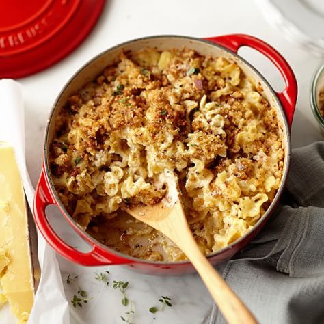 Gruyere and Cheddar Mac and Cheese | Williams Sonoma Bobby Flay Brunch, William Sonoma Recipes, Stuffed Artichokes, Ricotta Recipe, Classic Tiramisu, Gastronomy Food, Bbq Stove, Cheddar Mac And Cheese, Lime Margarita