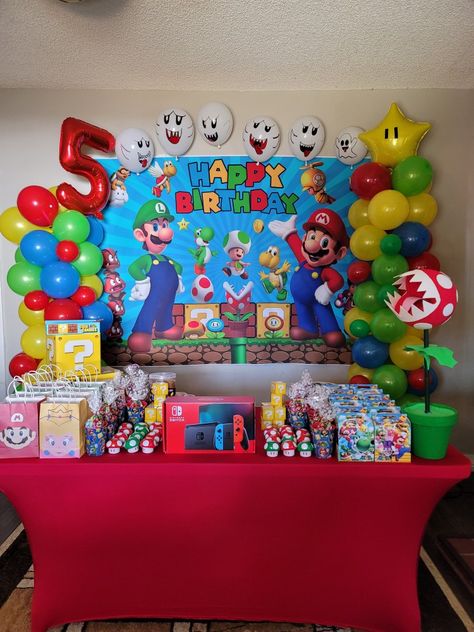 Mario Happy Birthday, Mario Crafts, Super Mario Bros Birthday Party, Super Mario Cake, Happy Birthday Theme, Mario Cake, Mario Bros Birthday, Mario Bros Party, Super Mario Birthday Party