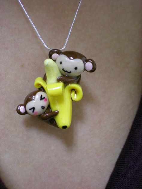 Monkey Clay Art, Polymer Clay Monkey, Clay Monkey, Monkey Necklace, Fimo Kawaii, Monkey Banana, Polymer Clay Kawaii, Fimo Polymer Clay, Clay Diy Projects