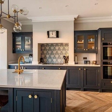 Kitchen Cabinets Color Combination, Herringbone Kitchen, Period Property, Wood Kitchen Cabinets, Kitchen Cabinet Colors, Kitchen Diner, House Kitchen, Wood Kitchen, Open Plan Kitchen