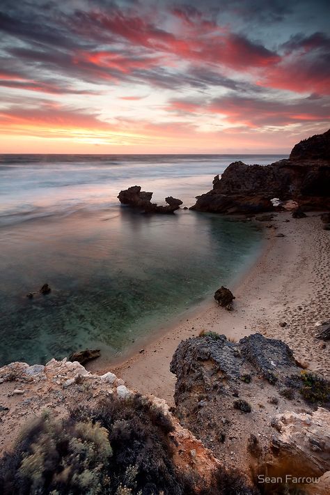 Over St. Pauls - St. Pauls Beach, Sorrento, Victoria, Australia ... Sorrento Australia, Sorrento Victoria, Beaches Australia, Australian Adventures, Sea Scapes, Landscape Images, Cruel Summer, Beautiful Scenes, Mornington Peninsula