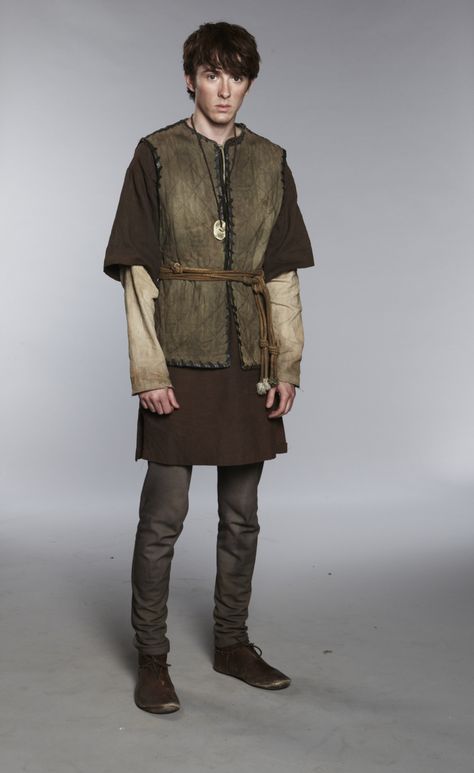 Fantasy Outfit Male Medieval, Men’s Medieval Clothing, Simple Fantasy Outfit Male, Medieval Times Outfit Men, Midevil Fantasy Outfits Male, Victorian Peasant Clothing Male, Peasant Outfit Men, Fantasy Commoner Clothes Male, Commoner Clothing Male