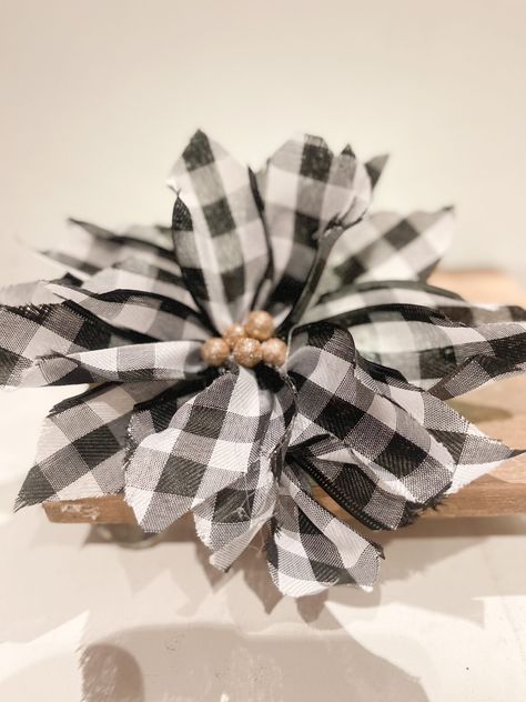 How to Make Ribbon Poinsettia Poinsettia Bows Diy, How To Make A Poinsettia Bow, Ribbon Poinsettia Flower, Diy Ribbon Poinsettia Flower, Poinsettia Bow Diy, How To Make A Poinsettia Flower, Christmas Craft With Ribbon, Christmas Ribbon Flowers, Ribbon Projects Ideas