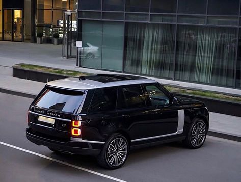 Autobiography Rangerover, Range Rover Vogue Autobiography, New Range Rover Evoque, Sv Autobiography, Most Luxurious Car, Range Rover Sv, Dream Cars Range Rovers, The New Range Rover, Gto Car