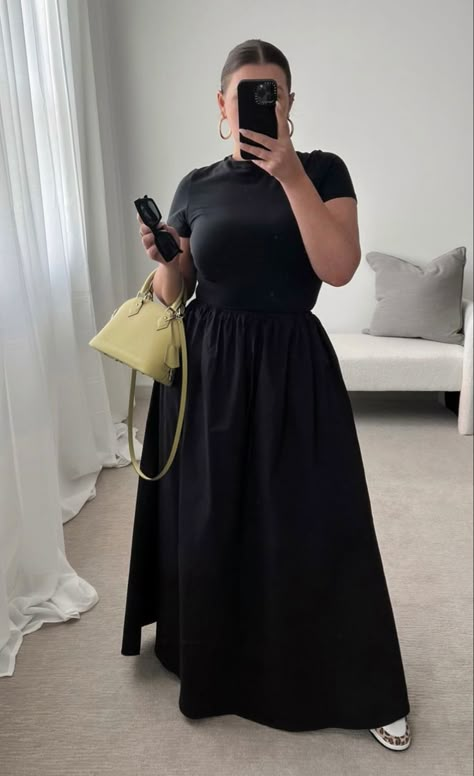 Modest Christian Clothing, Business Casual Outfits For Work, Cute Modest Outfits, Effortlessly Chic Outfits, Casual Chic Outfit, Modest Fashion Outfits, Wardrobe Style, Business Casual Outfits, Look Plus