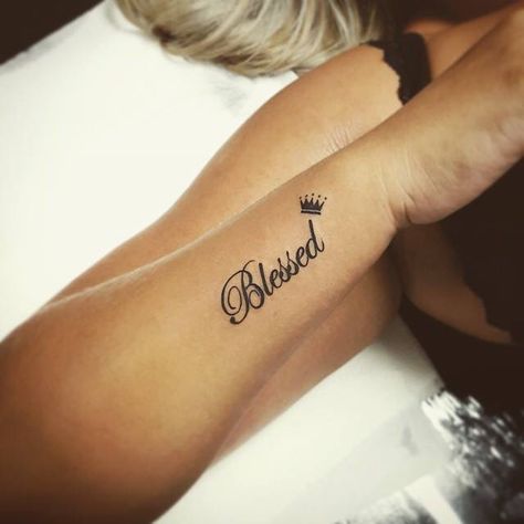 Dope ass tattoo "Blessed" Blessed Tattoos, Tattoo Diy, Tato Jari, Shape Tattoo, Inspiration Tattoos, Stylist Tattoos, Tattoo Feminina, Girly Tattoos, Dream Tattoos