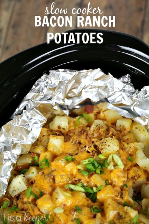 Diced Potatoes In Crock Pot, Crockpot Diced Potatoes, Crockpot Sides, Ranch Potato Recipes, Easy Crock Pot Recipes, Slow Cooker Bacon, Bacon Ranch Potatoes, Recipes Slow Cooker, Ranch Potatoes