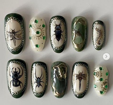 Acrylic Nail Designs Grunge, Zelda Nails, Beetle Nails, Eclectic Nails, Insect Nails, Fish Nails, Nail Goals, Hippie Nails, Punk Nails