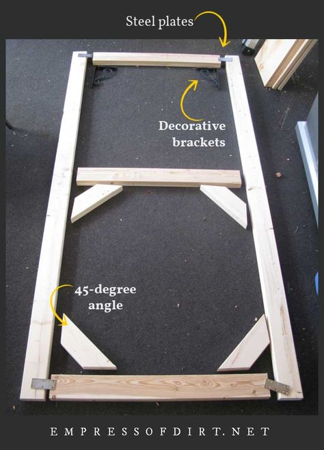 Diy Screen Door, Garden Screen, Make A Door, Garden Screening, Diy Bed Frame, Web Images, Screen Door, Chickens Backyard, Diy Bed