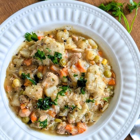 Low Sodium Chicken and Dumplings Soup Recipe Low Sodium Meals Easy Breakfast, Low Sodium Soup Recipe, Low Sodium Meal Prep, Dumplings Soup Recipe, Chicken And Dumplings Soup, Low Sodium Desserts, Recipe Using Ricotta, Easy Low Sodium Recipes, Low Sodium Soup