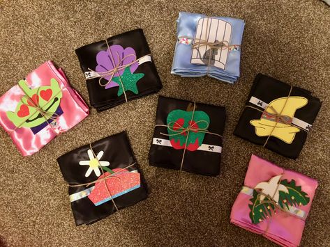 Satin pillowcases with Disney door decs Dcp Roommate Gifts, Disney Door Decs, Roommate Gifts, Door Decs, Satin Pillowcase, Gift Wrapping, Satin, Disney, Gifts