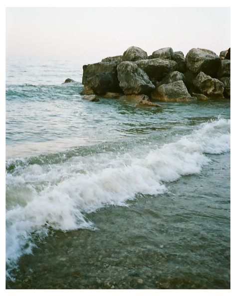 Evenings at the rock pile. Skipping Rocks Aesthetic, Waves Hitting Rocks, Ocean With Rocks Aesthetic, Wave Crashing On Rocks, Waves Crashing On Rocks Photography, Rock Aesthetic, The Rock, Art Inspiration, Art