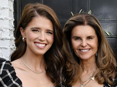 Katherine Schwarzenegger Showed Off Her Colorful Maternity Style in Rare Outing With Mom Maria Shriver Katherine Schwarzenegger, Maria Shriver, Maternity Style, Chris Pratt, With Mom, Maternity Fashion, Beach Day, The Secret, Animals