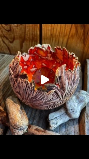 Mukesh Kumar on Instagram: "Ceramic art by @shanas_toepferwerkstatt #leafydesign #luminary #workinprogress #ceramicstudio" Diy Plaster, Pottery Videos, Clay Bowl, Keramik Design, Ceramic Techniques, Hand Built Pottery, Functional Pottery, Pottery Classes, Ceramic Studio