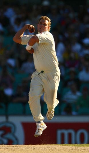 No bowler exemplifies the art of the legbreak as much as Shane Warne does; no bowler ever will Ashes Cricket, Cricket Books, Sydney Cricket Ground, Cricket Game, Shane Warne, Sporting Legends, Chris Evert, Cricket Ground, Cricket Games