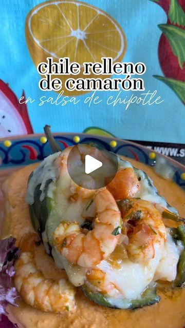 ɢᴇɴᴇᴠɪᴇᴠᴇ ᴄᴀʀʀᴀɴᴢᴀ on Instagram: "Chile relleno de camarón en salsa de chipotle 😮‍💨🦐🌶️ a mouthwatering Lenten friendly recipe you NEED to try 😋 all ingredients can be found at your local @superiorgrocers 🛒  Shrimp seasoning: Superior grocers fish all purpose seasoning Paprika Creole seasoning  Chipotle sauce: 1/2 can chipotles in adobo 1 cup crema mexicana 3 Roma tomatoes 1/3 onion  #chile #chilerelleno #camaron #shrimp #lentrecipe #meatlessmeals #mexican #recipeshare #recetasfaciles #tasty #foodie #recetascaseras #simplerecipes #quickmeals #healthy #dinnerideas #cocina #trendingreels #superiorgrocers #explore #exploremore" Stuffed Chili Relleno Recipe, Chili Relleno, Chile Poblano, Lent Recipes, Chile Relleno, All Purpose Seasoning, Shrimp Seasoning, Chipotle Sauce, Creole Seasoning