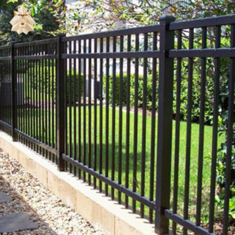 Oak Fence, Classic Fence, Fence Design Ideas, Gabion Retaining Wall, Wood Fence Design, House Fence Design, Front Fence, Steel Fence, Fence Styles