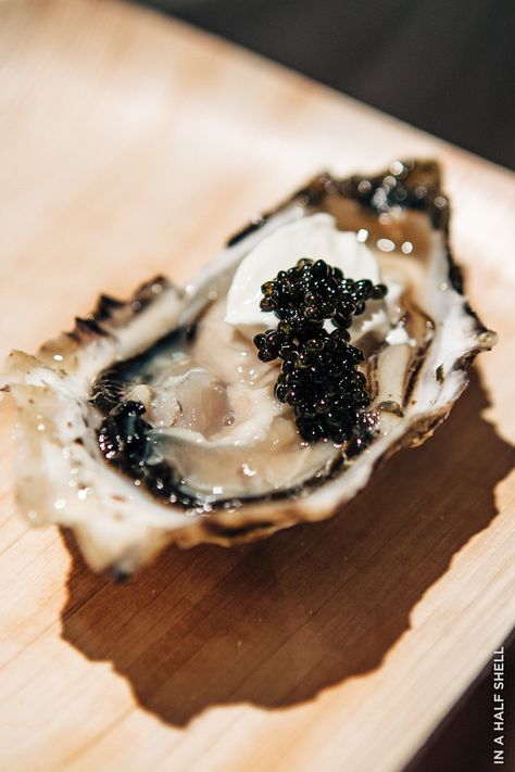 Champagne And Oysters Party, Oyster And Champagne Party, Oyster Roast Party, Champagne Images, Oysters On The Half Shell, Champagne Tasting, Champagne Pairing, Martini Party, Oyster Roast