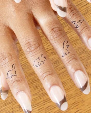 Matching Best Friend Tattoos, Dinosaur Tattoos, Stylish Tattoo, Tattoo Signs, Cute Small Tattoos, Best Friend Tattoos, Friend Tattoos, Permanent Tattoo, Feminine Tattoos