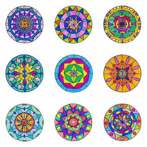 Spotswood PS Art•Cindy Asp on Instagram: “These are some of our Radial Geometric Designs completed by Year 6s. We looked at geometric shapes and symmetry. They are done on…” Radial Balance Art, Radial Design Art, Radial Symmetry, Symmetry Design, Radial Design, Visual And Performing Arts, Balance Art, Symmetry Art, Art Lessons For Kids