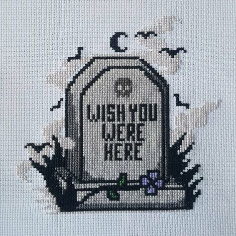 Cross Quotes, Love Cross Stitch, Cross Stitch Quotes, Subversive Cross Stitch, Halloween Cross Stitches, Cross Stitch Love, Beaded Cross Stitch, Stitch Ideas, Cross Stitch Funny