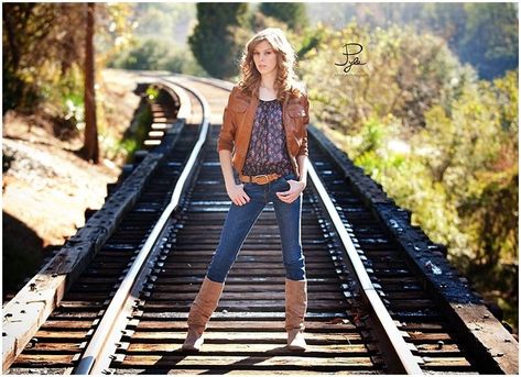 Senior Pictures Railroad Tracks, Railroad Senior Pictures, Train Track Poses, Railroad Photoshoot, Belt Boots, Senior Photoshoot Poses, Senior Portraits Girl, Road Pictures, Boy Photo Shoot