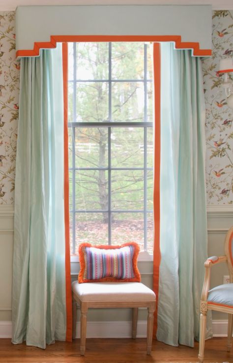 Modern cornice board pale blue silk with orange trim One Room Challenge - Dining Room Reveal Stephanie Kraus Designs Valance Over Blinds, Formal Window Treatments, Curtain Embellishments, Box Valance, Pelmet Box, Cornice Board, Window Cornices, Window Treatments Bedroom, Blue Panels