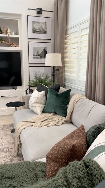 Smallwoods Living Room, How To Make A Small Living Room Look Big, Small Living Room Big Couch, Transitional Dining Room Table, Transitional Living Room Decor, Sitting Room Interior Design, Comfy Living Room Decor, Rosemary Green, Color Palette Living Room