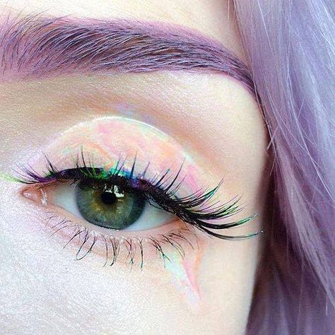 Kesha, Eye Makeup Art, Foto Art, Makeup Goals, Eye Make, Creative Makeup, Aesthetic Makeup, Purple Hair, Face Art