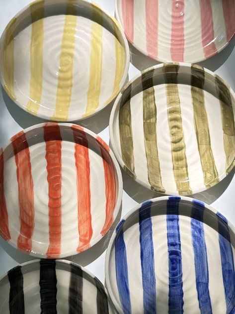 Wheel Thrown Ceramics Ideas, Pottery Vibes, Beginners Pottery, Plate Inspiration, Handmade Ceramic Plates, Eclectic Maximalism, Plates Ceramic, Coastal Contemporary, Keramik Design