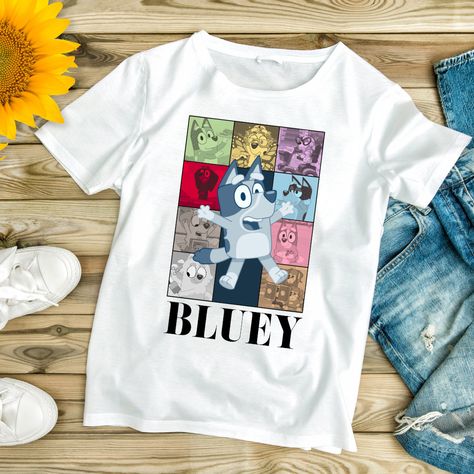 Bluey Onesie, Bluey Stuff, Bluey Shirt, Bluey Characters, Bluey Family, Friends T Shirt, Mommy Shirts, Favorite Teacher, Great Teacher Gifts