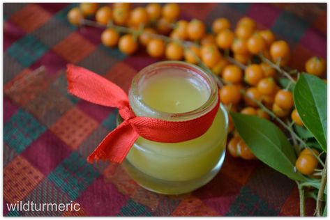 Homemade Vaseline, Diy Vaseline, Vaseline Beauty Tips, Vaseline Petroleum Jelly, Coconut Oil Beauty, Beauty Tips For Hair, Unwanted Hair Removal, Be Natural, Diy Homemade