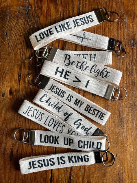 Christian Graphic Design, Christian Accessories, Christian Shirts Designs, Inspiring Messages, Christian Business, Trendy Shirt Designs, Jesus Tees, Bible Motivation, Child Jesus