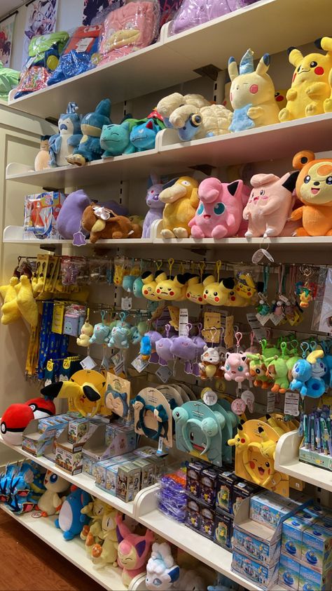 Plushies Pokemon, Pokémon Plushies, Pokemon Shop, Pokemon Plushies, Pokemon Room, Pokemon Merchandise, Pokémon Stuff, Pokemon Gifts, Pokemon Stuff