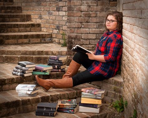 Senior picture ideas for any book nerd! Senior Pictures Library Photo Ideas, Nerd Senior Pictures, Senior Picture Ideas With Books, Author Photoshoot, Author Photography, Book Poses, New Job Survival Kit, Boy Senior Portraits, Cute Senior Pictures